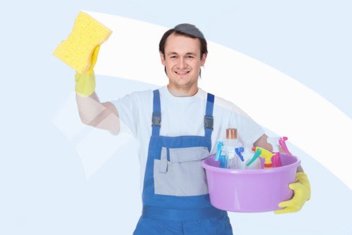 Commercial and communal window cleaning services in Elephant and Castle